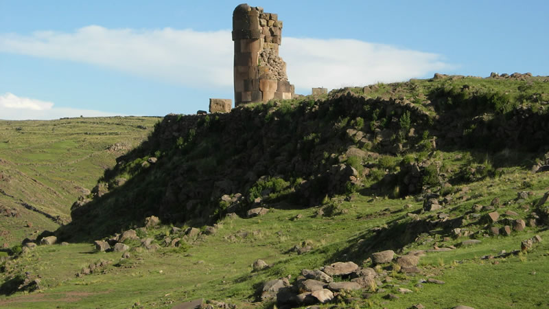 42Chullpas of Sillustani <span>½D</span>