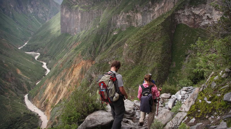 Trekking: Arequipa – Cañón de Colca – Cabanaconde – Oasis – Arequipa <span>2D/1N</span>